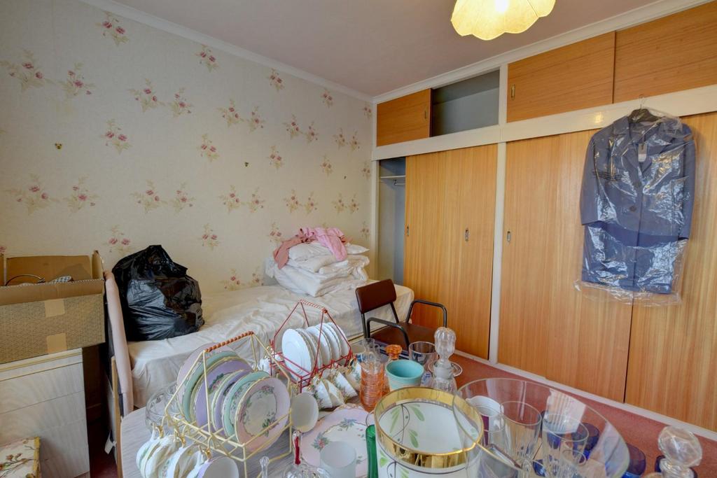Bedroom One - 3.jpg