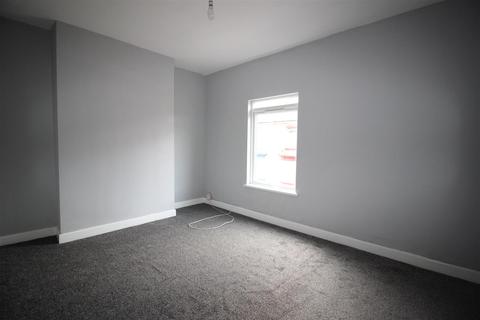 102 Easson Road, Darlington, DL3 6BB