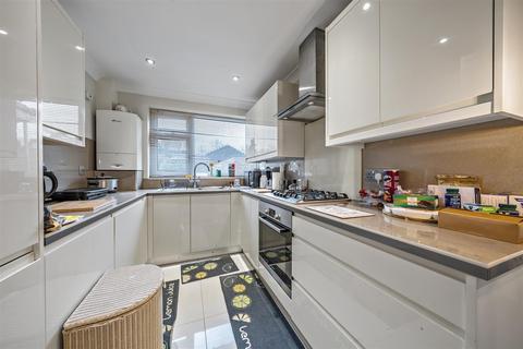 2 bedroom house for sale - Lower Edgeborough Road, Guildford