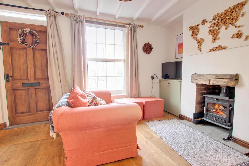 Westwood Road, Beverley 2 bed house £725 pcm (£167 pw)