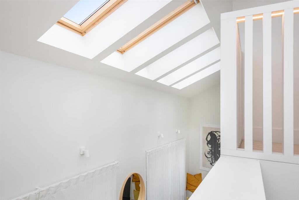 Cuilfail Mews 2-10.jpg