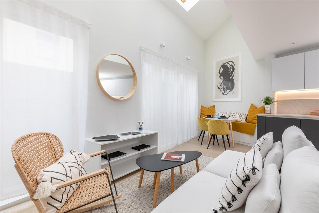 Cuilfail Mews 2-2.jpg