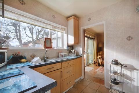 2 Appledorne Way, Arnold, Nottingham, NG5 8JQ