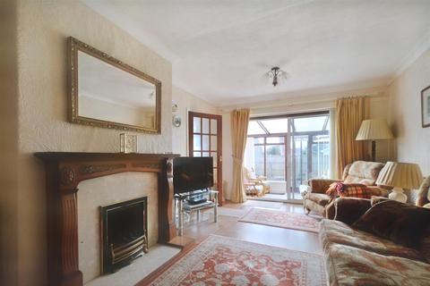 2 Appledorne Way, Arnold, Nottingham, NG5 8JQ