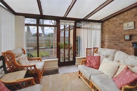 2 Appledorne Way, Arnold, Nottingham, NG5 8JQ