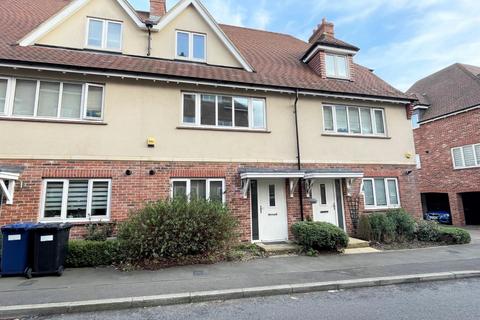 3 bedroom terraced house to rent, Guardhouse Way, Mill Hill, NW7