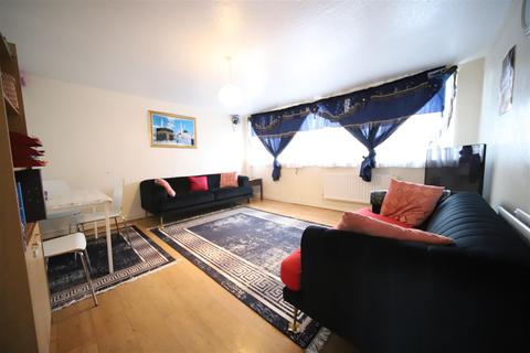 3 bedroom maisonette for sale - Ayley Croft, Enfield