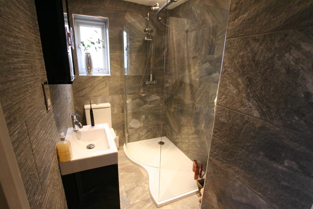 Bankside,4ensuite.JPG