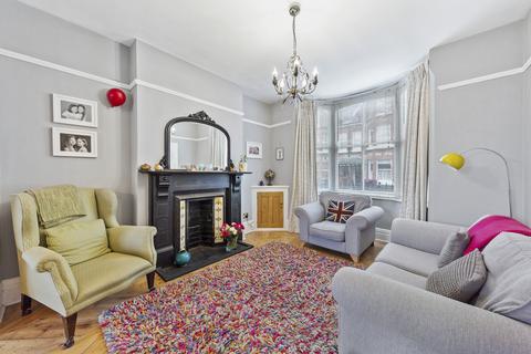 15 Tennyson Road, Kettering, NN16 0DD
