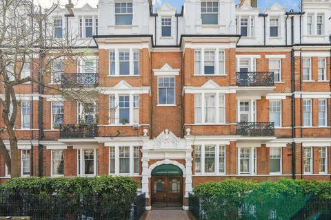 2 bedroom flat for sale, Richmond Hill, Richmond, TW10.