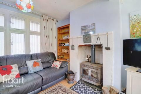 The Warren Cudham Road, Tatsfield, Westerham, TN16 2NS