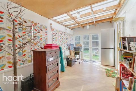 The Warren Cudham Road, Tatsfield, Westerham, TN16 2NS