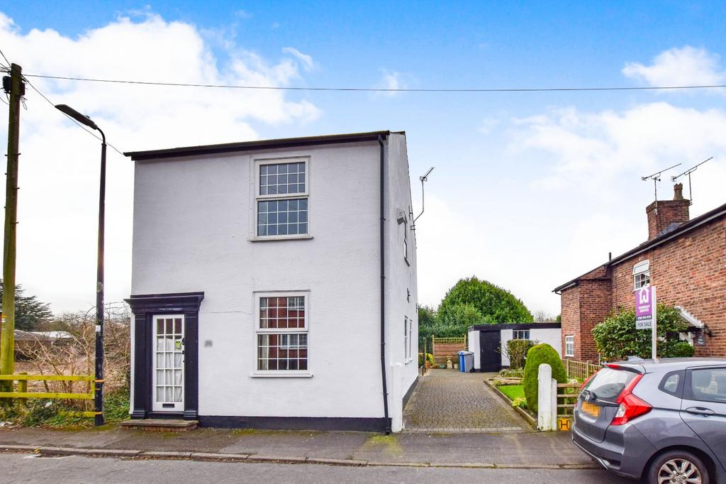 Ridgeway Road, Timperley, Altrincham... 2 bed detached house £350,000