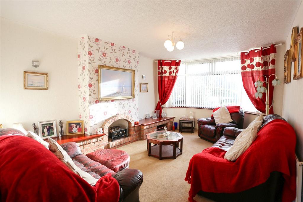 Buckingham Road, Heaton Moor... 3 bed semidetached house £420,000