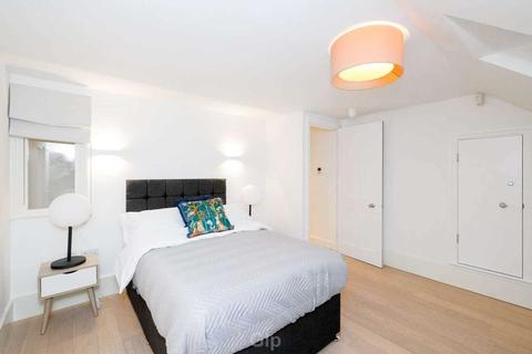 3 bedroom flat for sale - Upper Wimpole Street, London