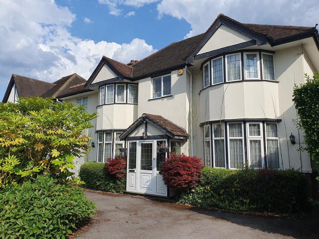 Flambard Road, Harrow 5 bed detached house for sale £1,200,000