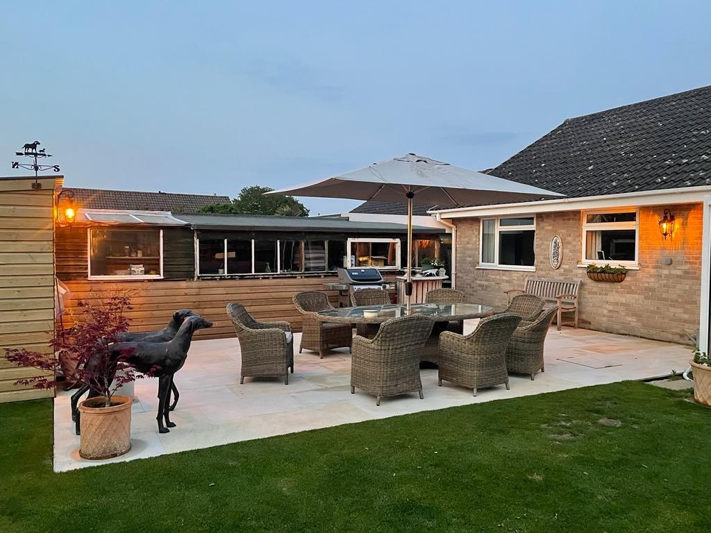 Little Dene Copse, Pennington, Lymington, Hampshire, SO41 3 bed