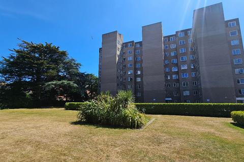 2 bedroom apartment to rent, Bourne Pines - Christchurch Road, Bournemouth