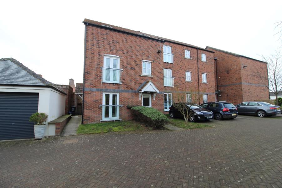 Lancaster Court, Boroughbridge, York... 2 bed apartment £750 pcm (£173 pw)