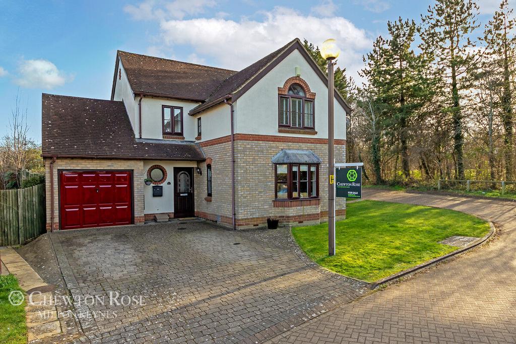 Bodiam Close, Shenley Church End 4 bed detached house for sale £600,000