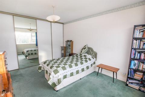 7 Bryn Hafod, Rhuddlan, Rhyl, LL18 2TB