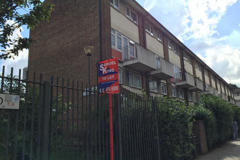 62 Cliff Walk, London, E16 4HN