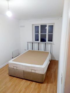 4 bedroom terraced house for sale - Phoenix Close, London, E17 5YD