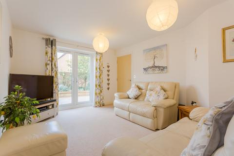 2 bedroom house for sale - Gilbert Scott Gardens, Gawcott, Buckinghamshire, MK18