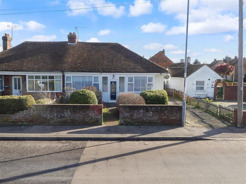 Newington Road, Ramsgate, Kent 3 bed semidetached bungalow for sale