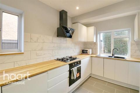 4 bedroom detached house to rent, Thornton Road, Cambridge