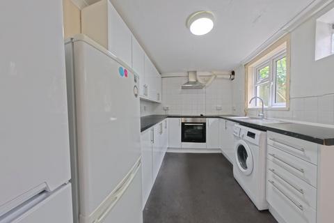 5 bedroom terraced house to rent, Viaduct Road, Brighton BN1