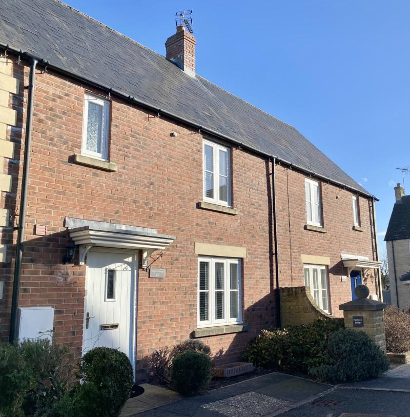 45 Beceshore Close, MoretoninMarsh... 3 bed mews £1,350 pcm (£312 pw)