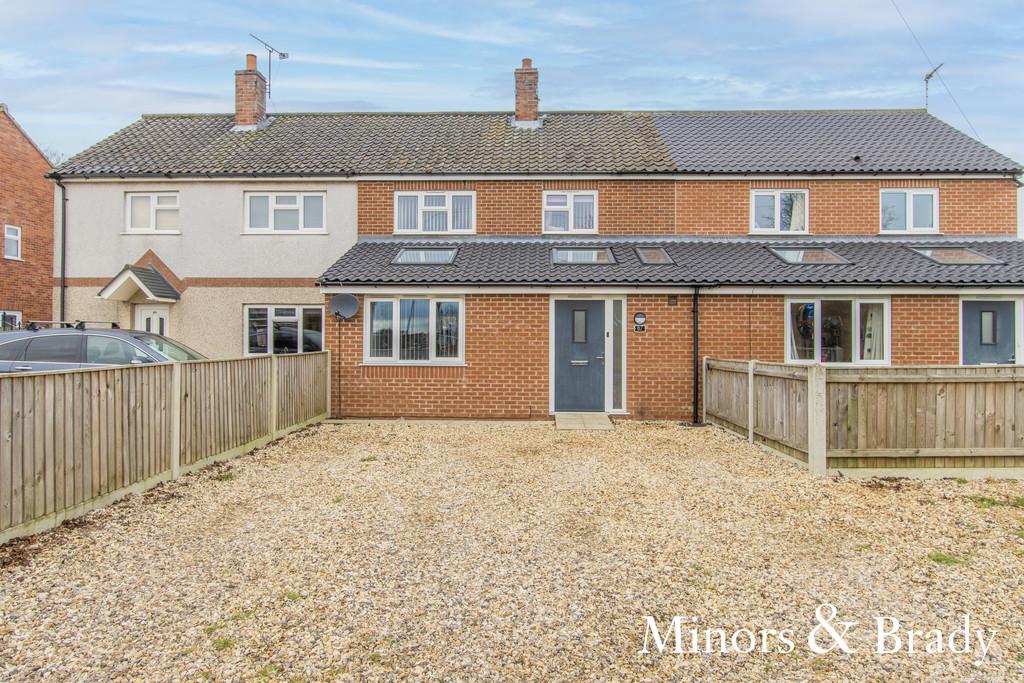 Holt Road, Fakenham 3 bed terraced house £265,000