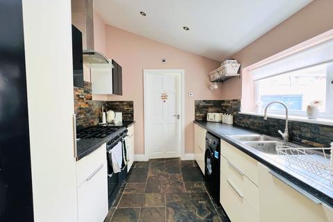 15 Byron Terrace, Seaham, SR7 0HX