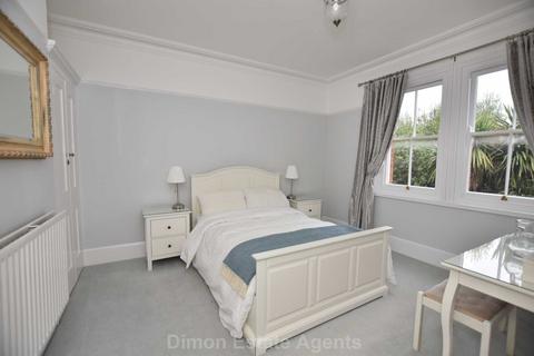 2 bedroom flat for sale, Paget Road, Alverstoke