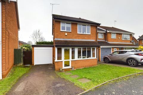 3 bedroom detached house for sale - Drapers Close, Worcester, Worcestershire, WR4