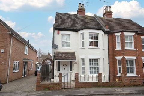 3 bedroom semi-detached house for sale - Gloucester Road, Newbury, RG14