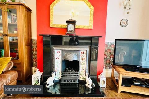 15 Maureen Terrace, Seaham, SR7 7SN