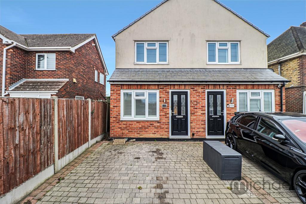 London Road, Marks Tey, Colchester, CO6 2 bed semidetached house for