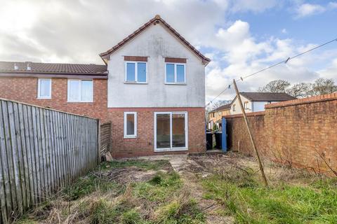 3 bedroom end of terrace house for sale - 15 Claudius Way, Lydney, GL15 5NN