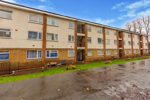 2 bedroom apartment for sale - Malcolm Close, Nottingham, NG3 5AP