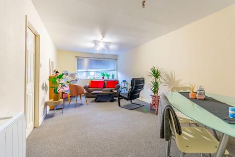 2 bedroom apartment for sale, Malcolm Close, Nottingham, NG3 5AP