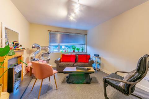 2 bedroom apartment for sale, Malcolm Close, Nottingham, NG3 5AP