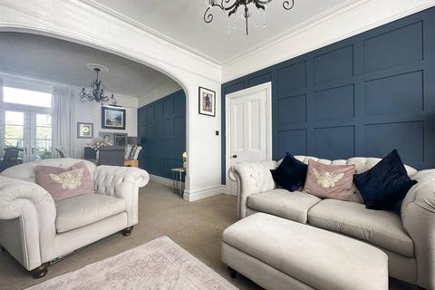 9 Cecil Park, Herne Bay, CT6 6DL