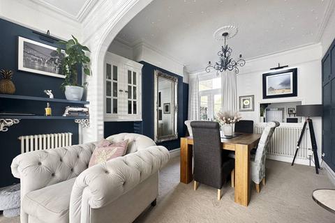 9 Cecil Park, Herne Bay, CT6 6DL