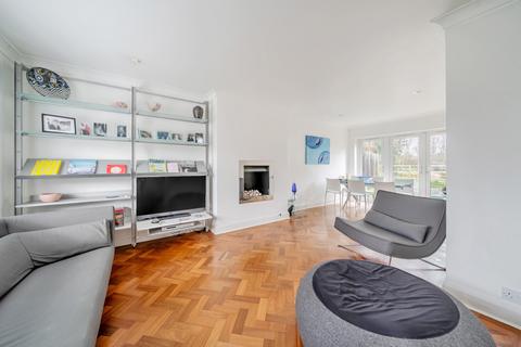 3 bedroom semi-detached house for sale, Range Way, Shepperton, TW17