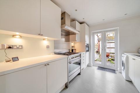 3 bedroom semi-detached house for sale, Range Way, Shepperton, TW17