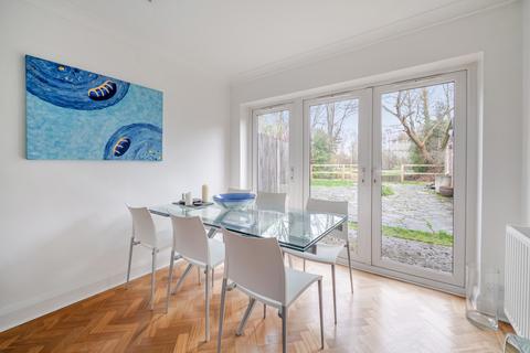 3 bedroom semi-detached house for sale, Range Way, Shepperton, TW17