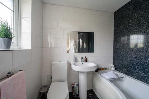 4 Ashridge Close, Bovingdon, Hemel Hempstead, HP3 0QG