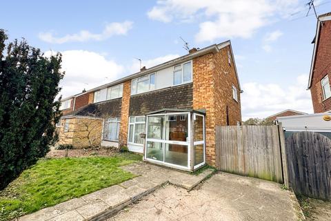 41 Priors Road, Windsor, SL4 4PD
